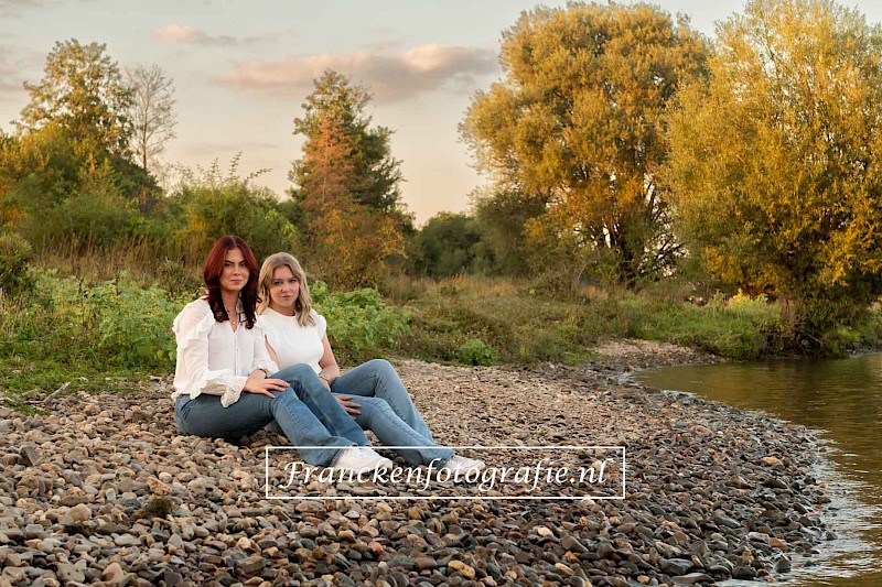 portfolioImg